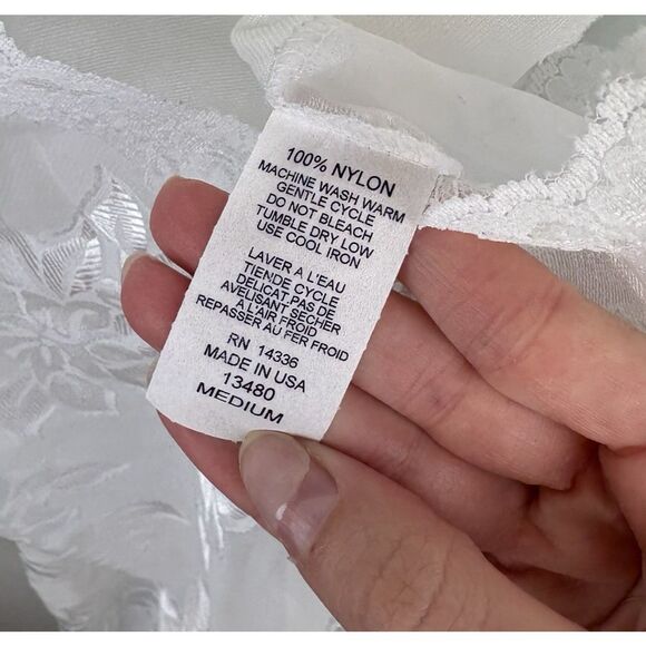 American Vintage Bridal 100% Nylon  White Floral Slip Dress‎ Size Medium - Picture 3 of 7
